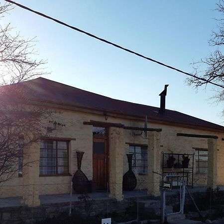 Sutherland Guest House Buitenkant foto