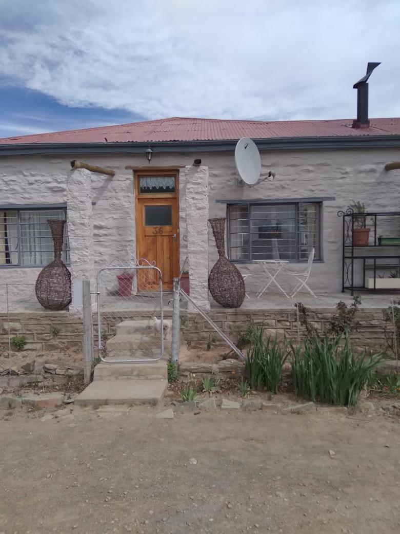 Sutherland Guest House Buitenkant foto