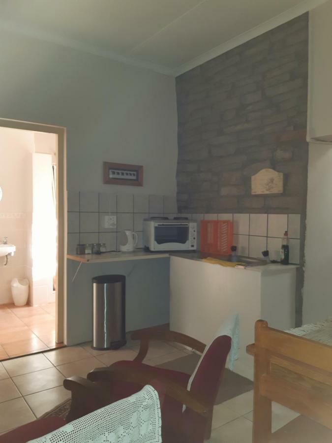 Sutherland Guest House Buitenkant foto