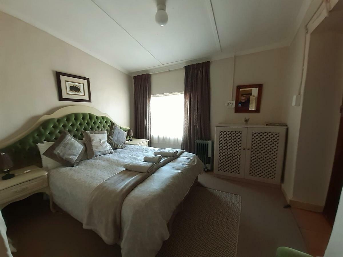 Sutherland Guest House Buitenkant foto